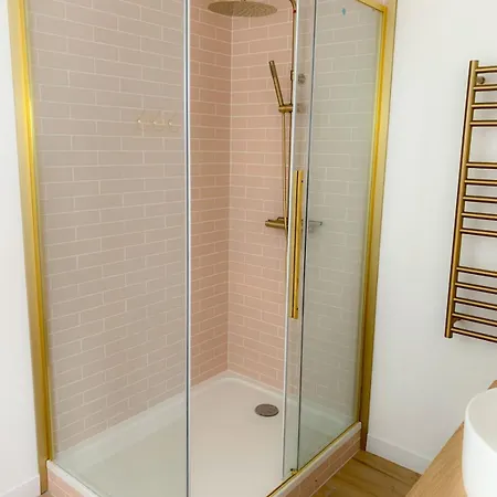 Le Cocon Rose Jacuzzi Privé Rêve Et Douceur Belin-Beliet