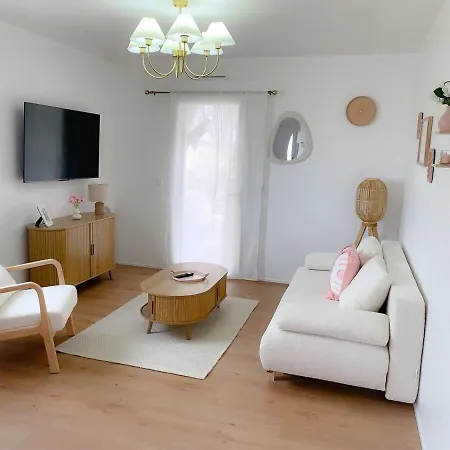 Le Cocon Rose Jacuzzi Privé Rêve Et Douceur